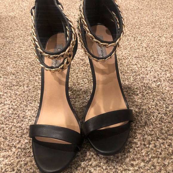 Size 8.5 Olsenboye heels! - Picture 5 of 8